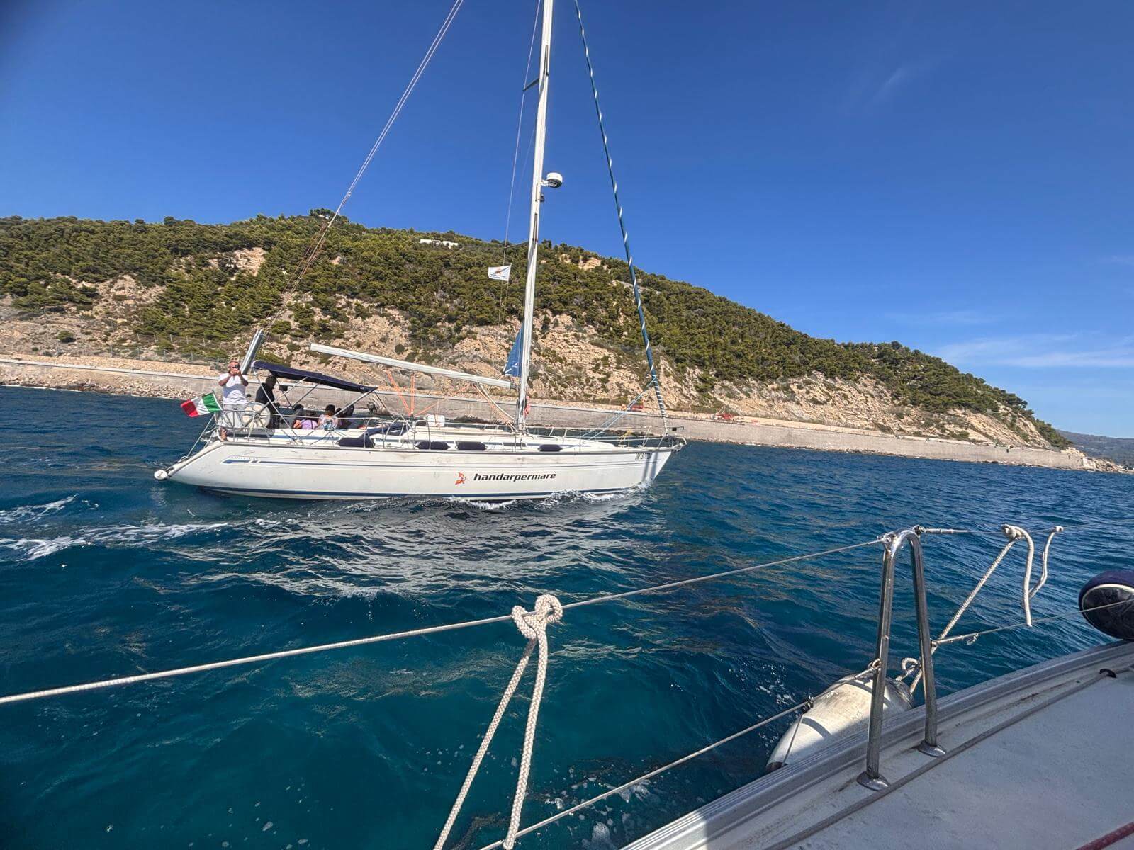 barca di Handarpermare in escursione