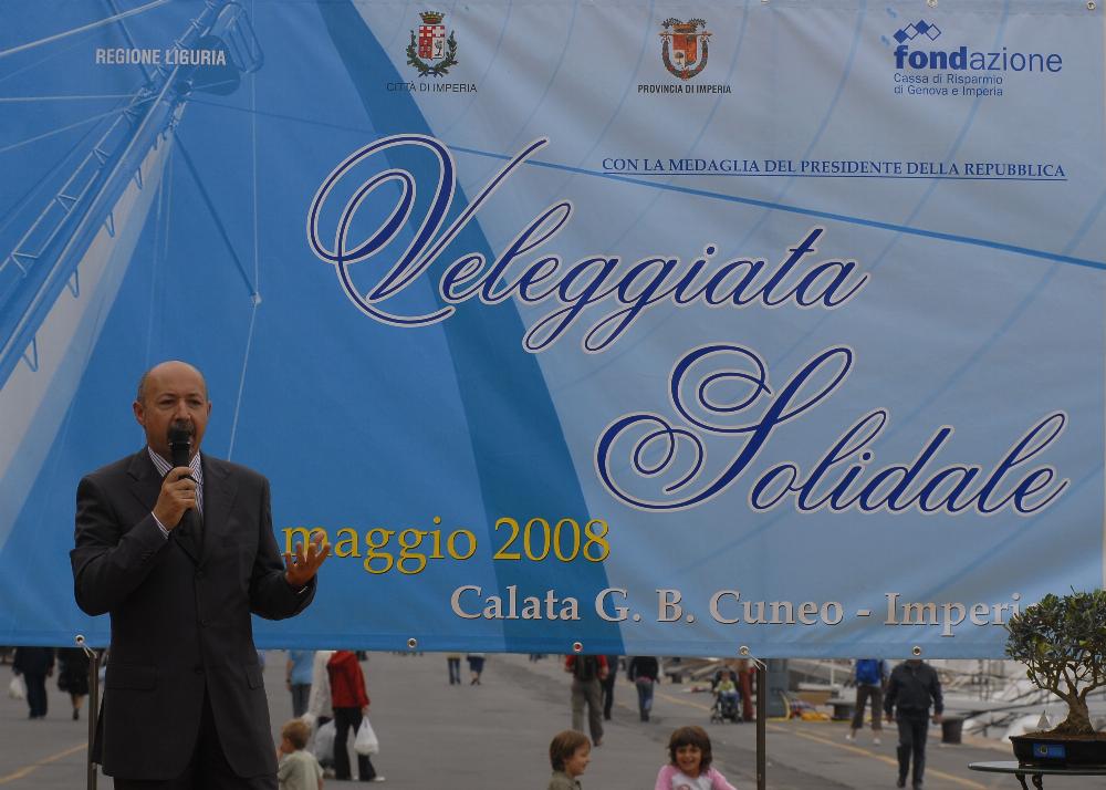 immagine di copertina del progetto VELEGGIATA SOLIDALE